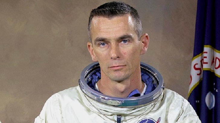 A murit astronautul Gene Cernan, ultimul om care a fost pe Lună