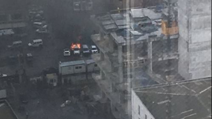Explozie puternică în Turcia, în fața unui tribunal din Izmir. Zece persoane, rănite