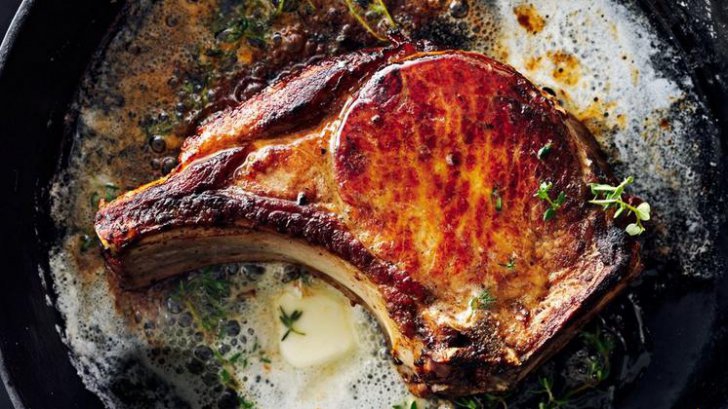 Cum să găteşti carnea ca un bucătar profesionist. Trucuri pentru o friptură perfectă