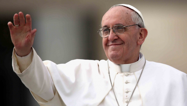 Papa Francisc a îndemnat femeile să alăpteze în biserică, "la fel cum Maria l-a alăptat pe Isus"