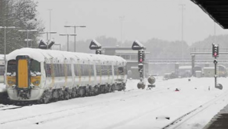 Trafic feroviar oprit: o linie de cale ferată s-a fisurat din cauza temperaturilor scăzute