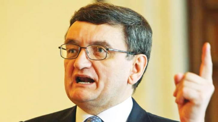 PNL cere demisia lui Victor Ciorbea din funcția de Avocat al Poporului