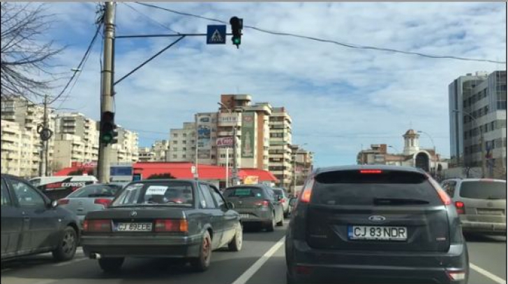 Protest inedit la Cluj faţă de măsurile Guvernului Grindeanu. Șoferii circulă cu 10 km la oră