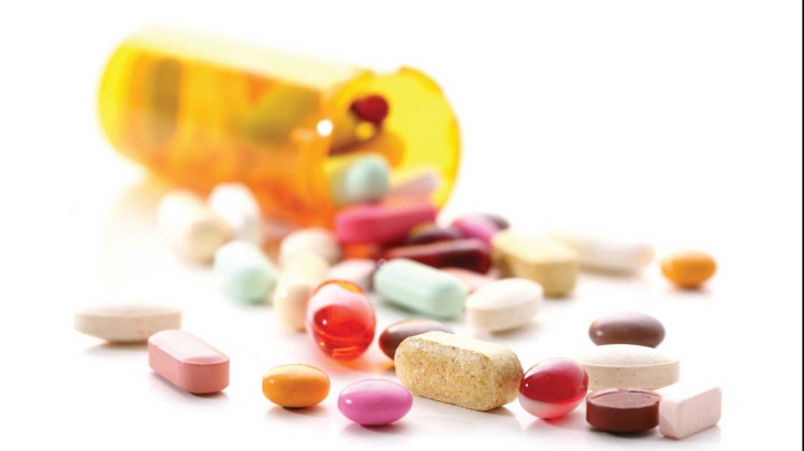 Veste proastă pentru pacienţi: Ieftinirea medicamentelor compensate, amânată pentru 2018