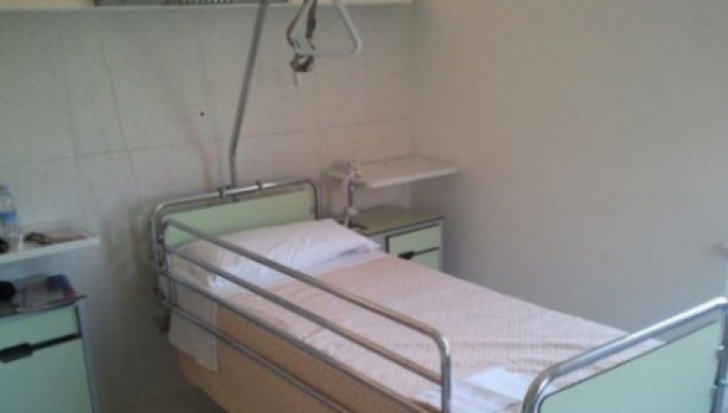 Scandal la spital, în Botoşani: o femeie însărcinată în luna a 9-a a bătut mai multe asistente