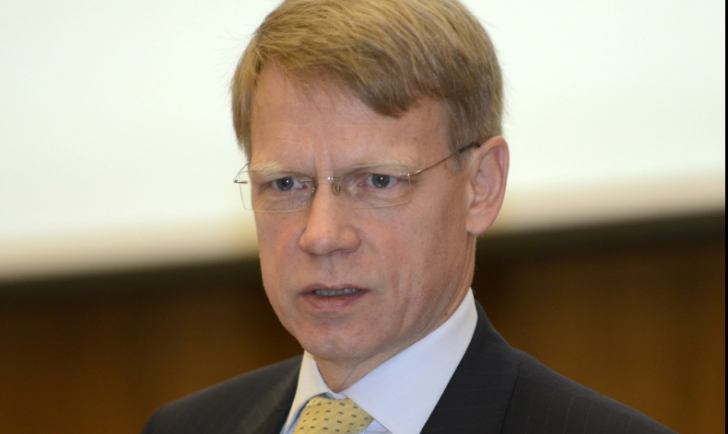 CEO-ul Raiffeisen îi răspunde lui Țuțuianu: Sunt acuzații fără fundament, o diversiune