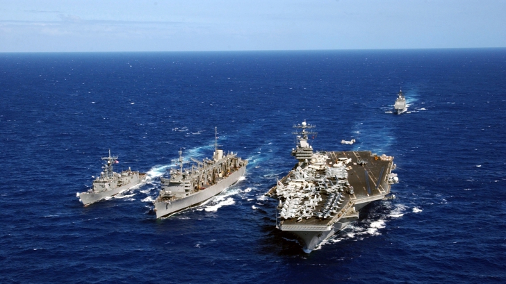 Forțele Navale SUA patrulează țărmurile Chinei. Secretarul apărării neagă mișcările militare