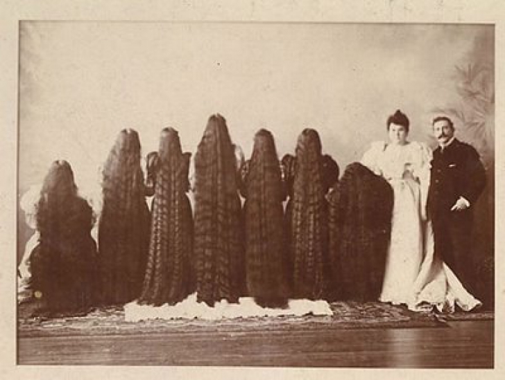 Crunta poveste a surorilor Sutherland, fetele cu cel mai lung păr. Puțini știu ce soartă au avut  