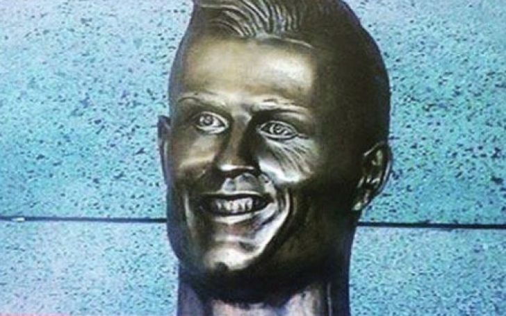 RUŞINE pentru Cristiano Ronaldo. Şi-a dezvelit noua statuie, dar fanii au râs: "Parcă e caricatură"