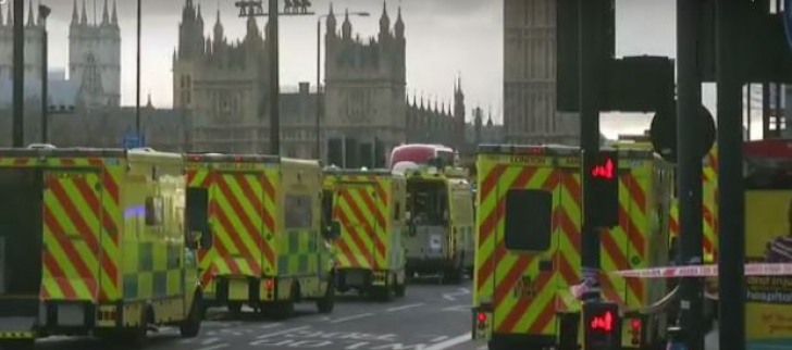 Atac terorist la Londra. Imaginile tragediei de pe Podul Westminster
