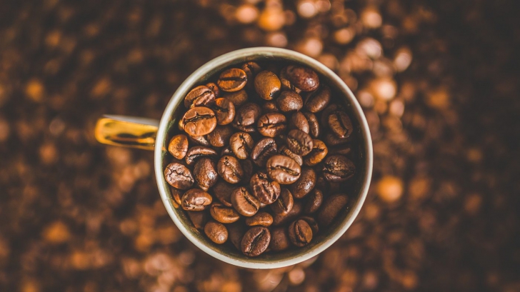 7 moduri să-ţi faci cafeaua mai sănătoasă