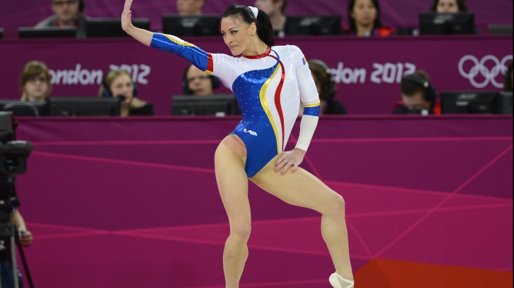 Cătălina Ponor, aur la bârnă și la sol în Cupa Mondială de Gimnastică de la Baku