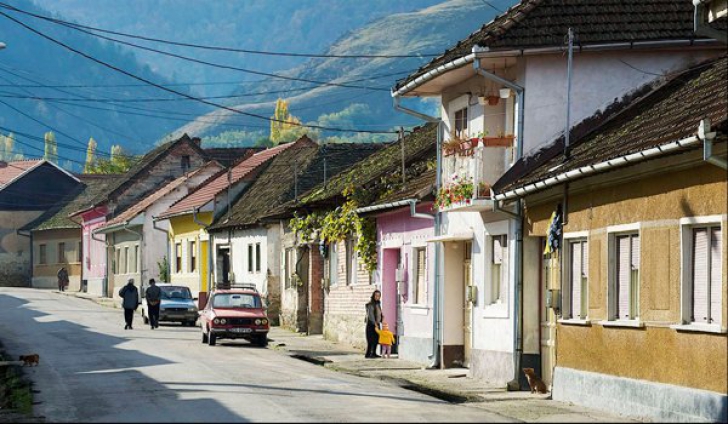 Comuna din România care s-a prezentat SINGURĂ la cel mai mare târg de turism. Ce are UNIC