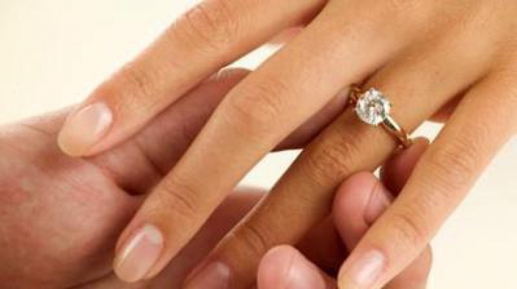 Şi-a dorit un inel de logodnă scump, aşa că a primit unul cu diamant! Soţul, şocat de ce a urmat 