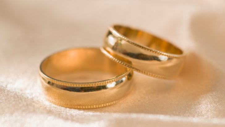 Ţara care interzice concubinajul: Cei care nu se căsătoresc până la sfârșitul anului vor fi amendați