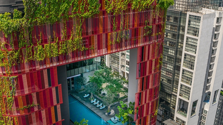 Hotel eco: are propriul ecosistem și crește singur. Această clădire arată incredibil