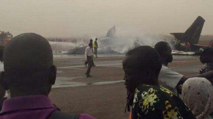 Un avion de pasageri cu 44 de oameni la bord s-a prăbușit în Sudanul de Sud