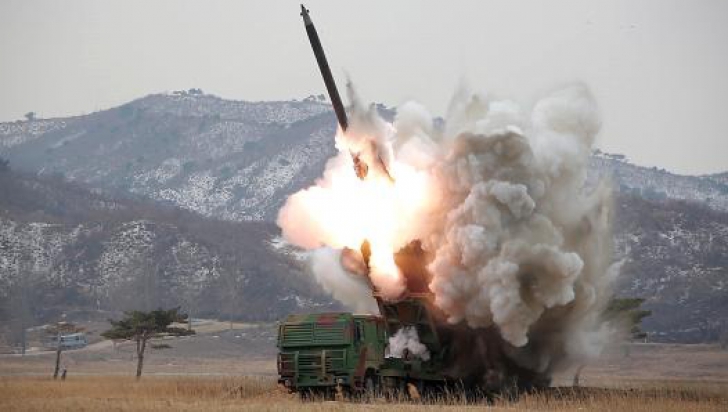 Coreea de Nord a testat o rachetă balistică. UPDATE: Oficial american - Testul, nereuşit