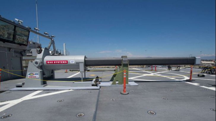 Marina SUA a testat cu succes tunul electromegnatic! Imagini Incredibile