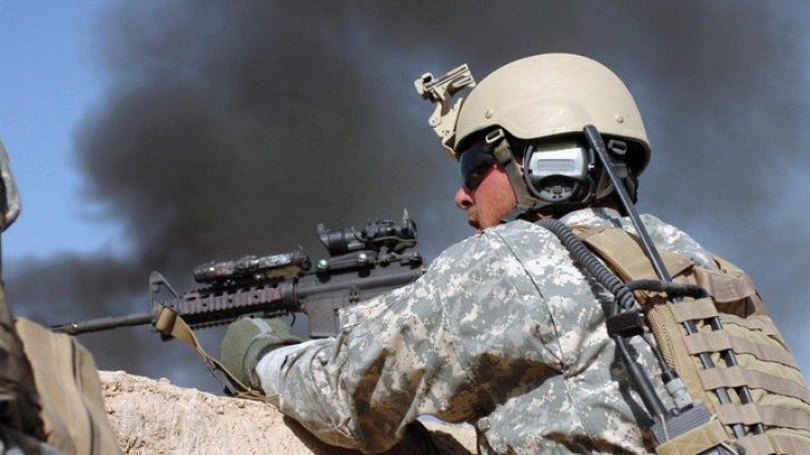 Trei militari americani au fost atacaţi de un coleg afgan într-o bază din Afganistan