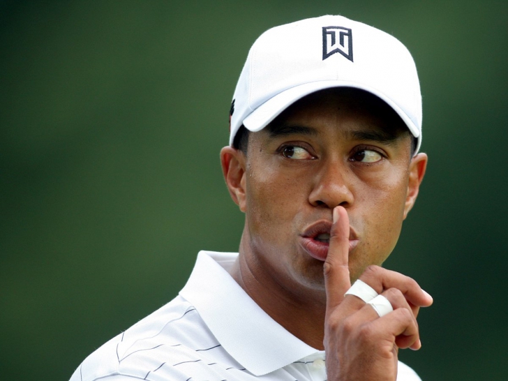 Tiger Woods, reținut de polițiștii americani! Celebrul jucător de golf a fost pus după gratii