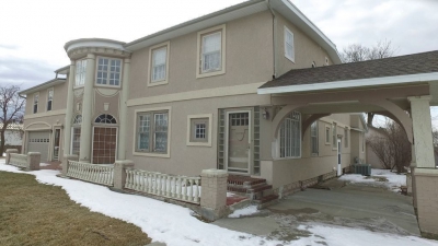 I se spune "a doua Casă Albă". Se vinde cu "doar" 137.000$.Unde o ţin americanii şi de ce costă atât