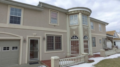 I se spune "a doua Casă Albă". Se vinde cu "doar" 137.000$.Unde o ţin americanii şi de ce costă atât