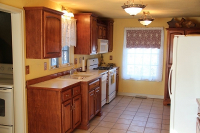 I se spune "a doua Casă Albă". Se vinde cu "doar" 137.000$.Unde o ţin americanii şi de ce costă atât