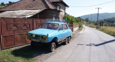 "Dacia cu 6 roţi". Invenţia unui mecanic din Alba pe care mulţi şi-ar dori s-o conducă. Motivul?