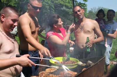 Weekend-ul prelungit de 1 Mai a început! Iată cum au ales românii să sărbătorească minivacanţa