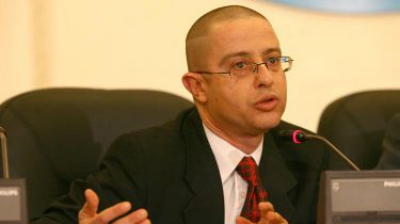 Ce trebuie să faci în caz de cutremur. Mic ghid de supraviețuire în caz de seism, al doctorului Tudor Ciuhodaru