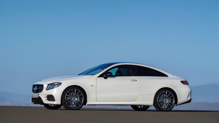Cel mai spectaculos model sport de la Mercedes: noul E-Class Coupe. Cum arată
