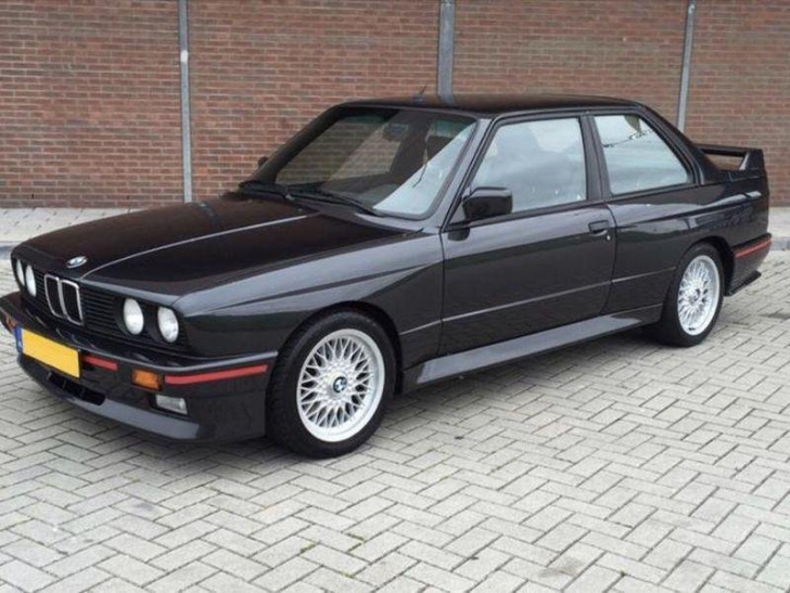 Cum arată un BMW M3 din 1988, pe care proprietarul cere 50.000 de euro. E ca nou