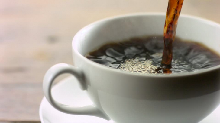 Greșeli banale care îți transformă cafeaua în otravă pentru organism