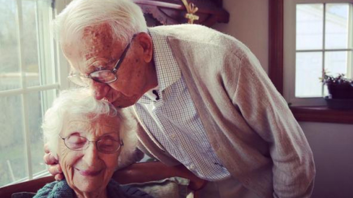 Cum să ai o căsnicie solidă. Sfaturile soților care sunt împreună de 84 de ani