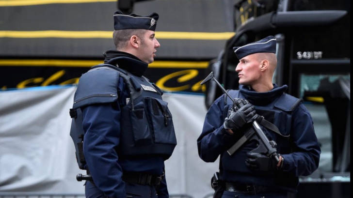 Stare de alertă în Franța. Risc major de atac terorist înaintea alegerilor prezidențiale