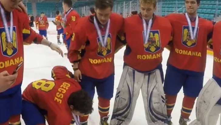 Naționala României a cântat imnul secuiesc.Cum s-au filmat tricolorii la finalul unui meci de hochei