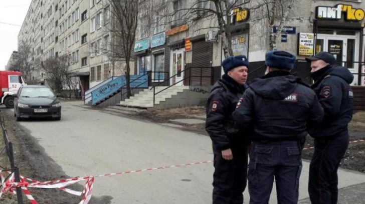 Explozie puternică într-un bloc din Sankt Petersburg, lângă locul în care s-au găsit explozibili