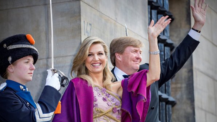 Apariție răvășitoare! Regina Letizia a Spaniei a furat toate privirile la ziua regelui Olandei