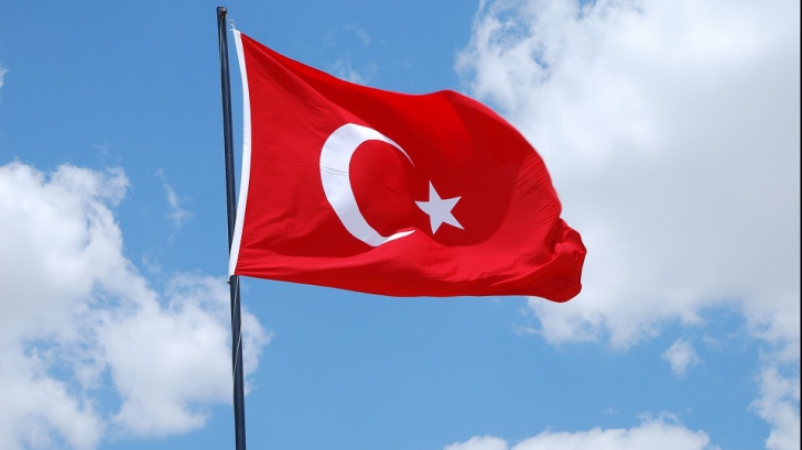 Atac armat în Turcia, cu luare de ostatici