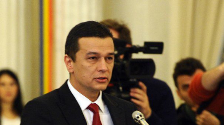 Ce a răspuns Sorin Grindeanu, întrebat de posibile remanieri din Guvern: "Îi monitorizez.."