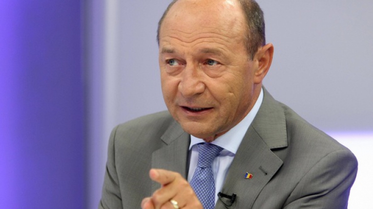 Traian Băsescu vrea graţierea condamnaţilor sub 10 ani, inclusiv pentru corupţie şi terorism