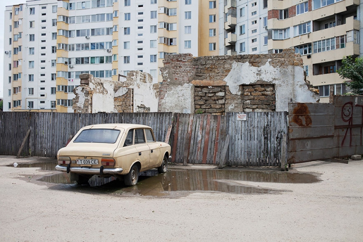Fotografii dintr-o ţară care nu există. Cum e viaţa oamenilor din Transnistria