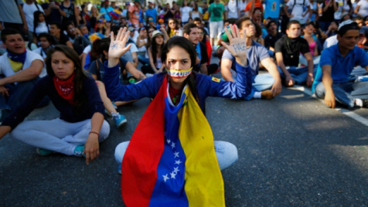 Trei oameni și-au pierdut viața în protestele antiguvernamentale din Venezuela