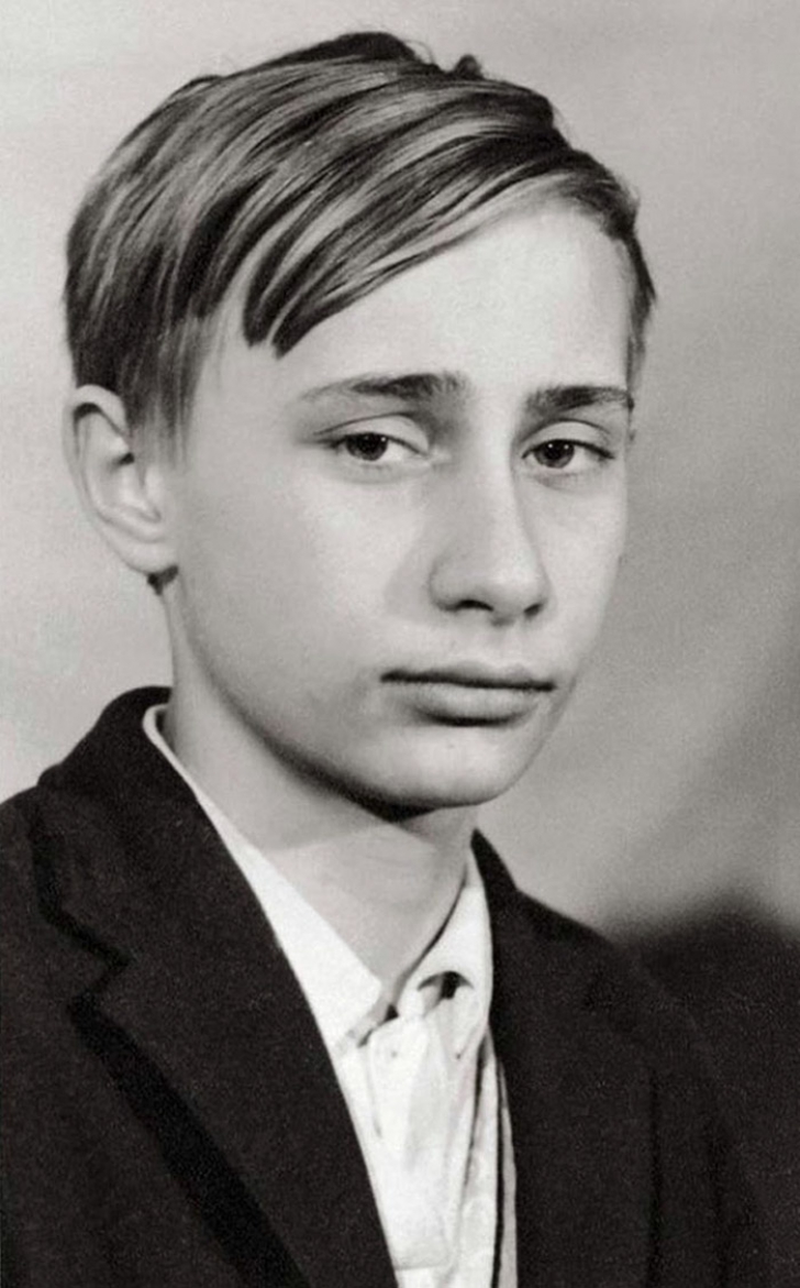 Fotografii inedite cu cei mai puternici lideri ai lumii: Stalin, Obama sau Putin, în tinerețe