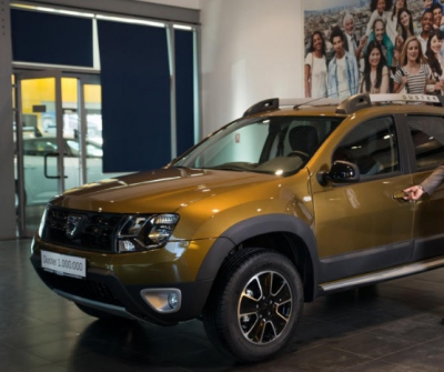 Cum arată Dacia Duster cu numărul 1.000.000, fabricată în România. Model deosebit