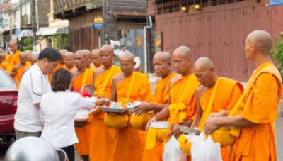 Ingredientul secret pe care îl consumă călugării budişti şi trăiesc 100 de ani