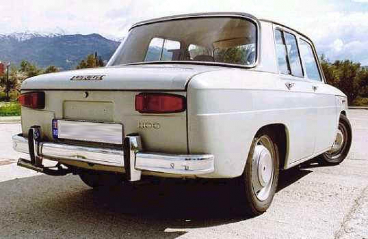Dacia 1100, din nou la modă. De ce a crescut brusc preţul acestei maşini şi de ce se caută