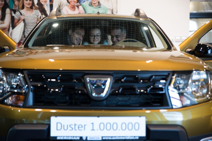Cum arată Dacia Duster cu numărul 1.000.000, fabricată în România. Model deosebit
