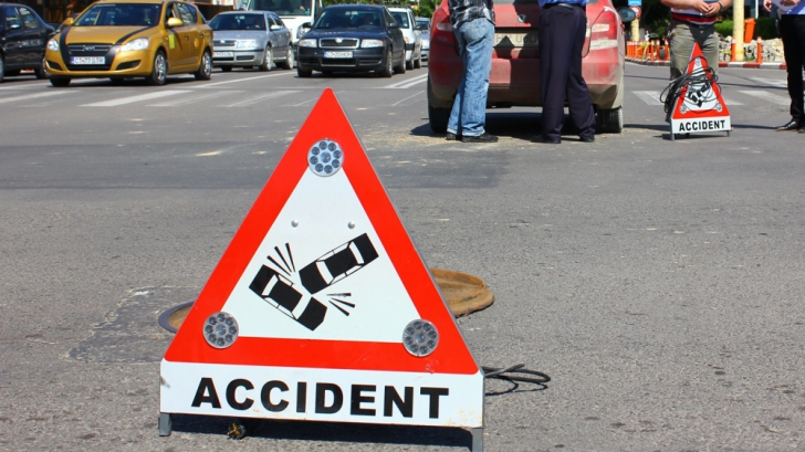 Accident rutier in Capitală! Doi copii, răniți grav pe Șoseaua Alexandriei